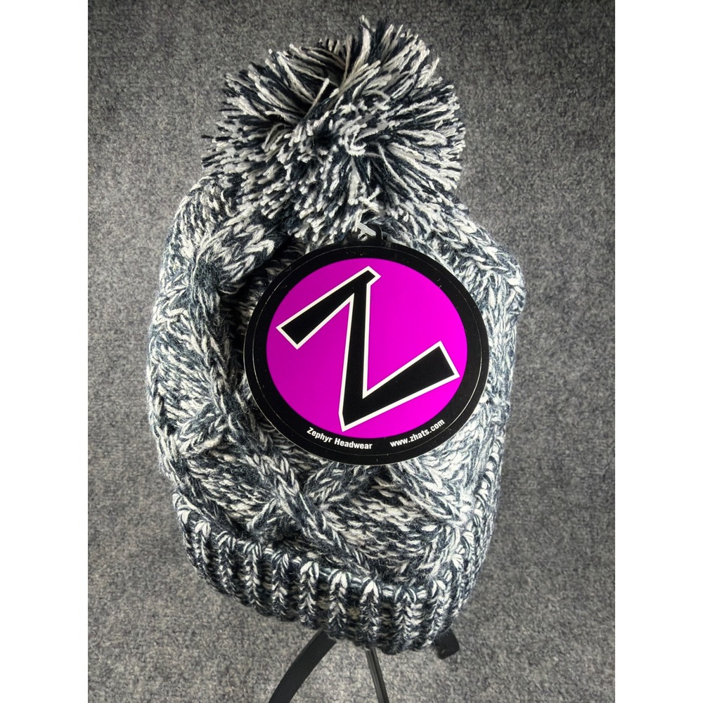Zephyr Nashville Predators NHL Knit Beanie Pom-Pom Fleece Lined - Picture 3 of 7